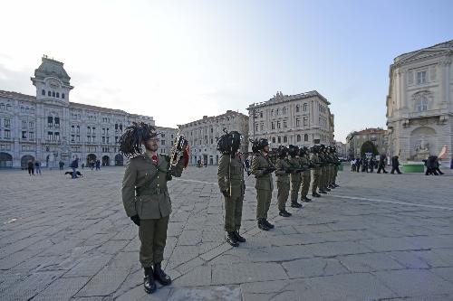 Cerimonia dell'alzabandiera solenne in piazza Unità d'Italia - Trieste 03/11/2017